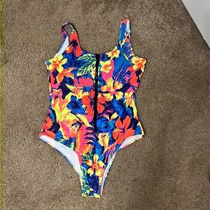 One piece floral swimsuit